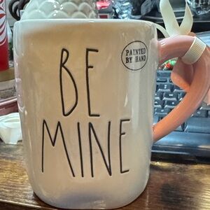 Rae Dunn NWT Hand-Painted 'Be Mine' Mug - Pink Handle